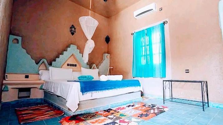 Riad Dar Ouzine 梅尔祖卡 客房 照片
